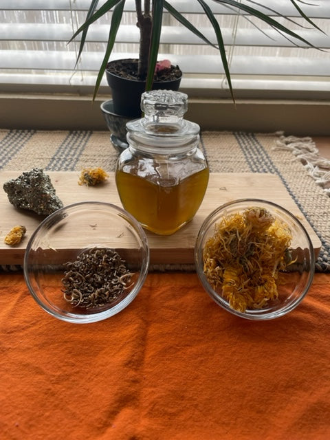 2 oz Calendula and Coconut Oil Salve Facewash